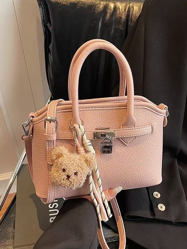 Stylish and simple handbag for women